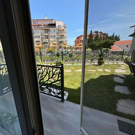 Apartment дани и мони *