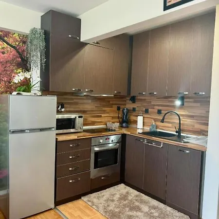 дани и мони * Sveti Vlas