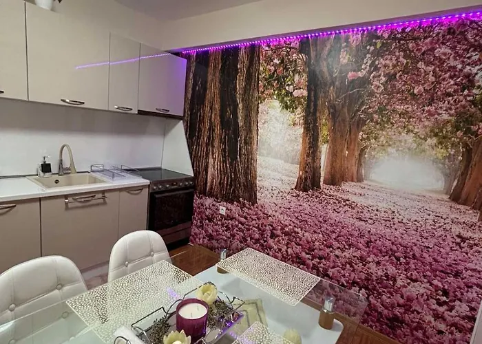 дани и мони * Sveti Vlas